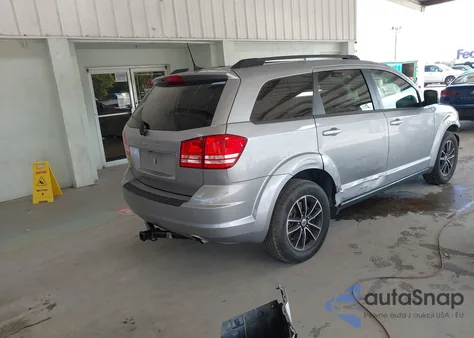 2018 Dodge Journey Se z USA, uszkodzony, nr VIN 3C4PDCAB6JT474401